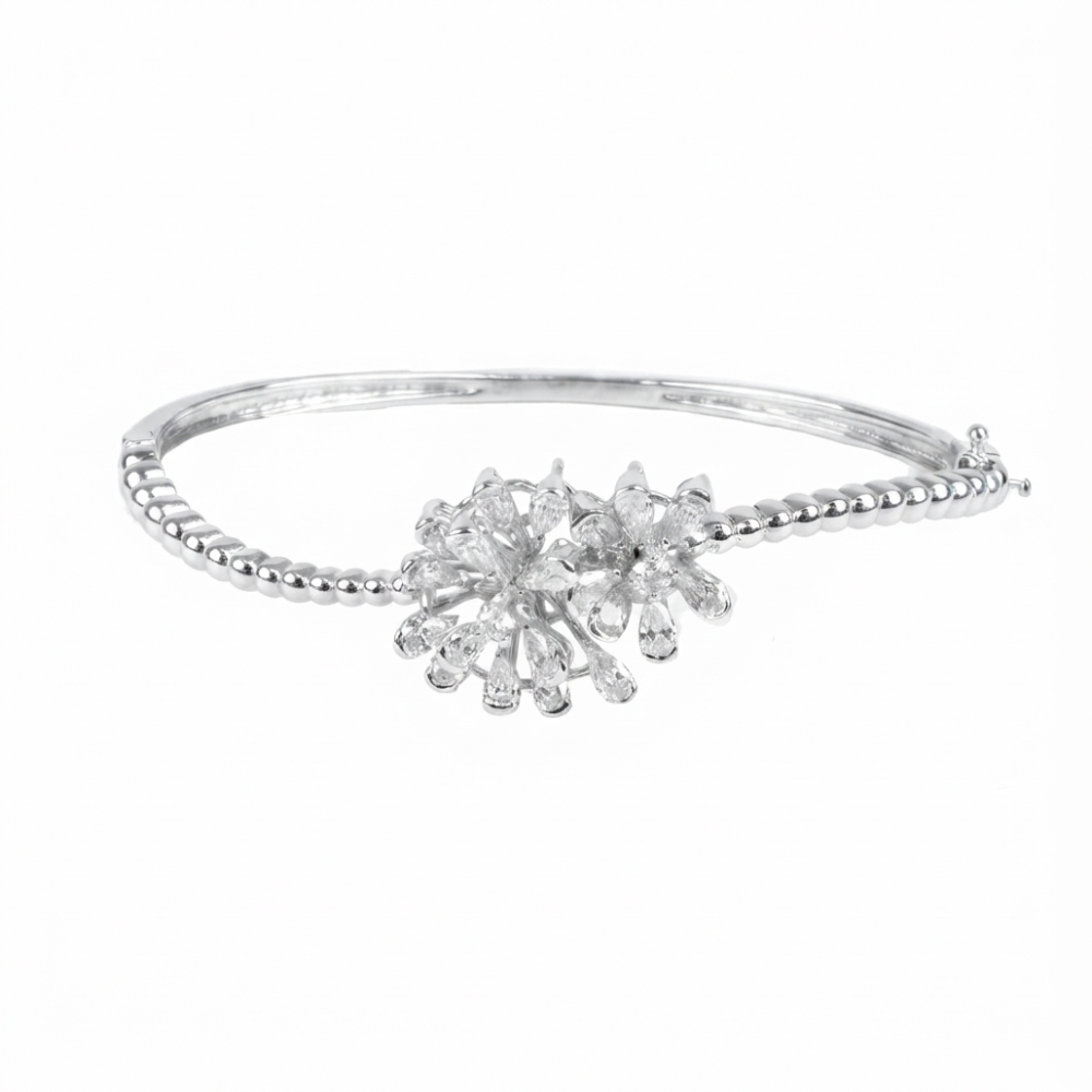 18K White Gold Diamond Celestial Bloom Bracelet